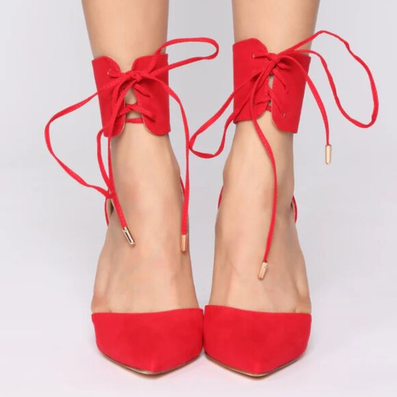 2/for $20 🪩 FASHION NOVA ❤️ Valentine Red Stiletto Pumps (Size 7) 👠 - Picture 2 of 7